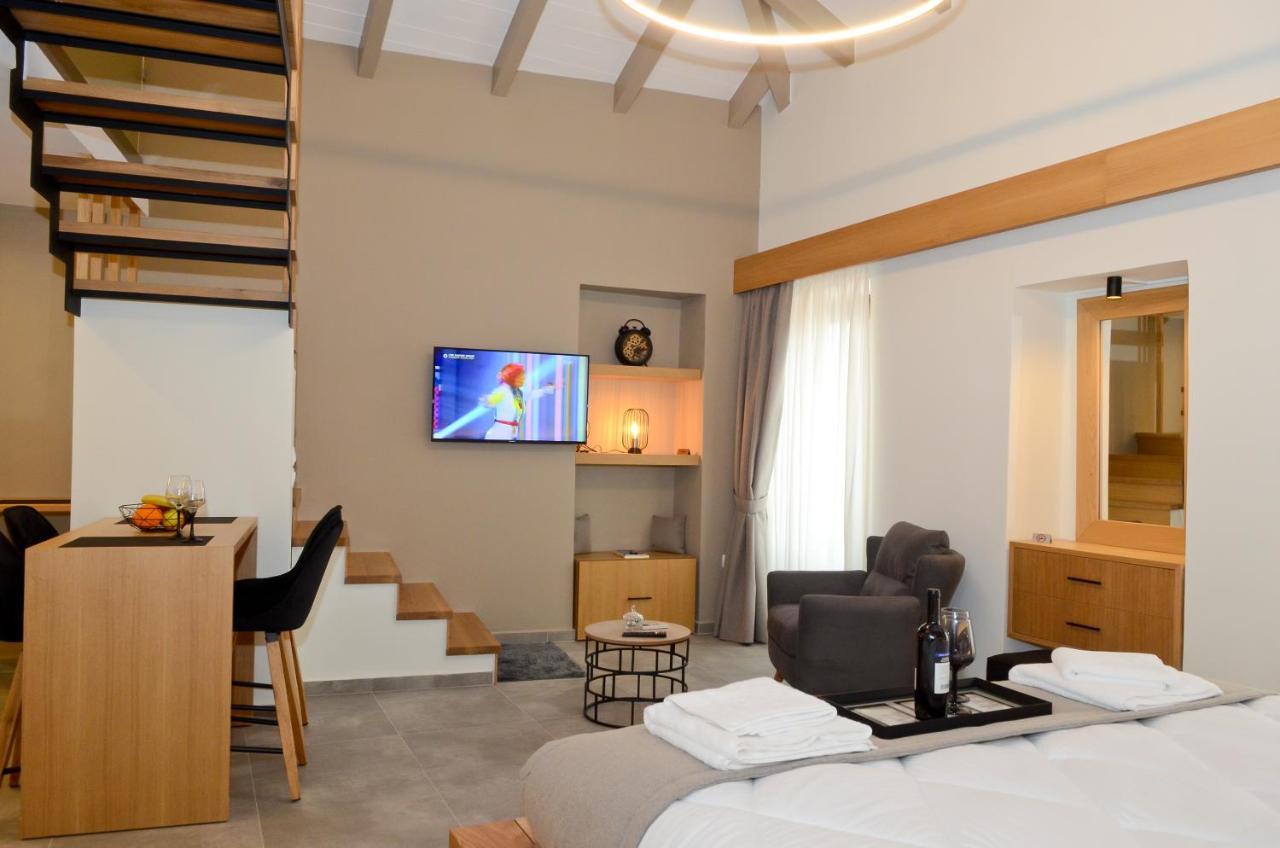 Roloi Suites Навпакт Екстер'єр фото