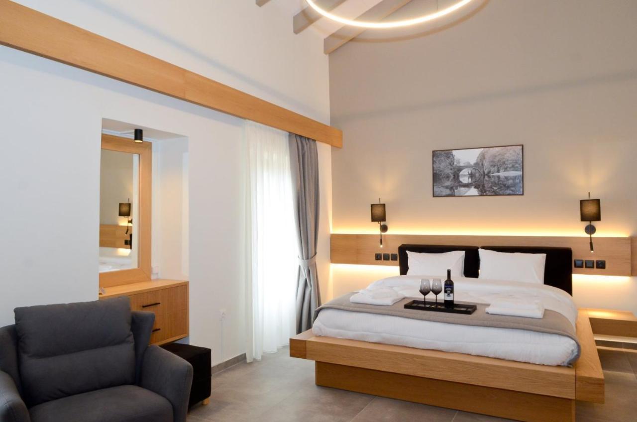 Roloi Suites Навпакт Екстер'єр фото