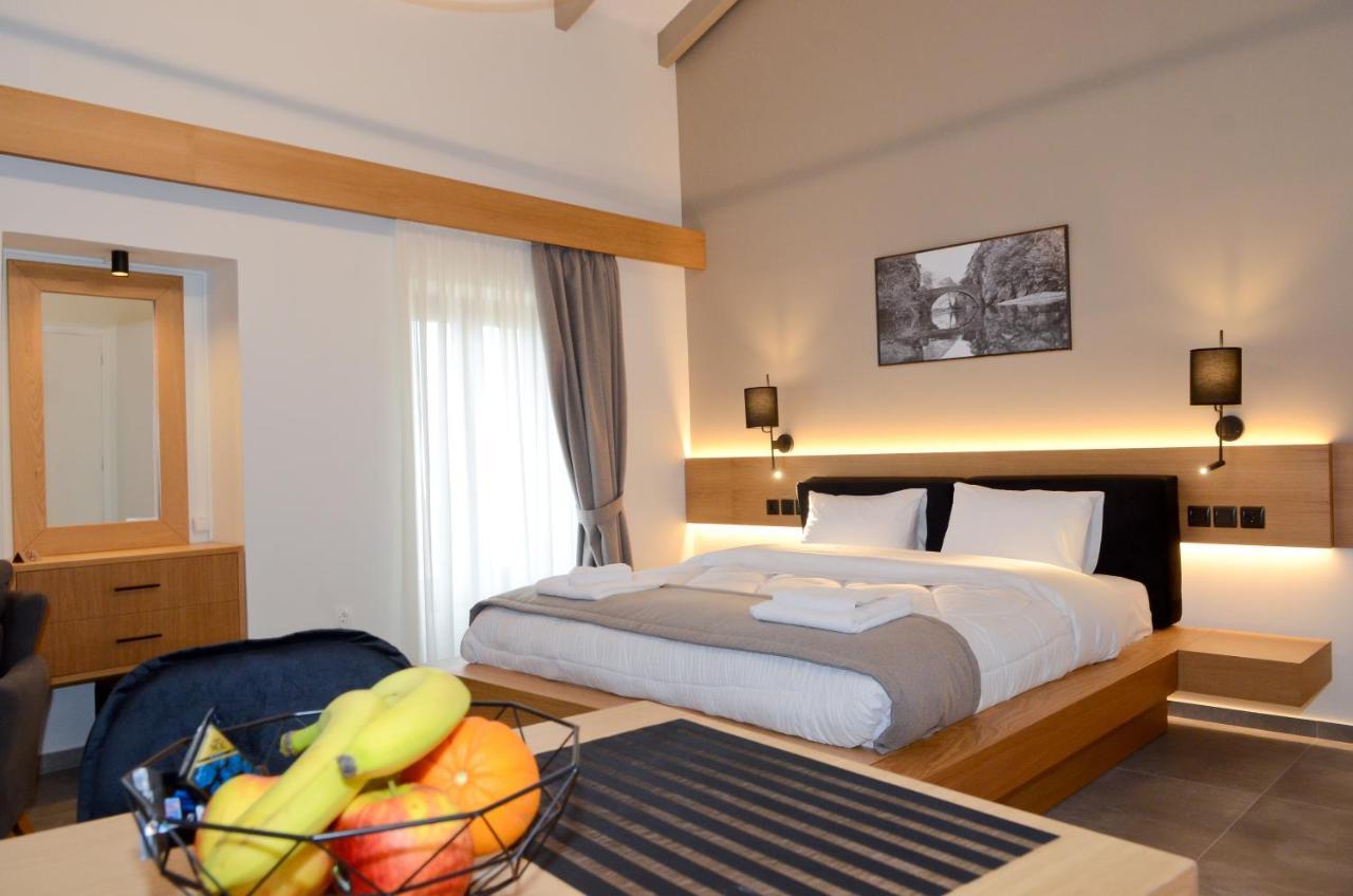 Roloi Suites Навпакт Екстер'єр фото